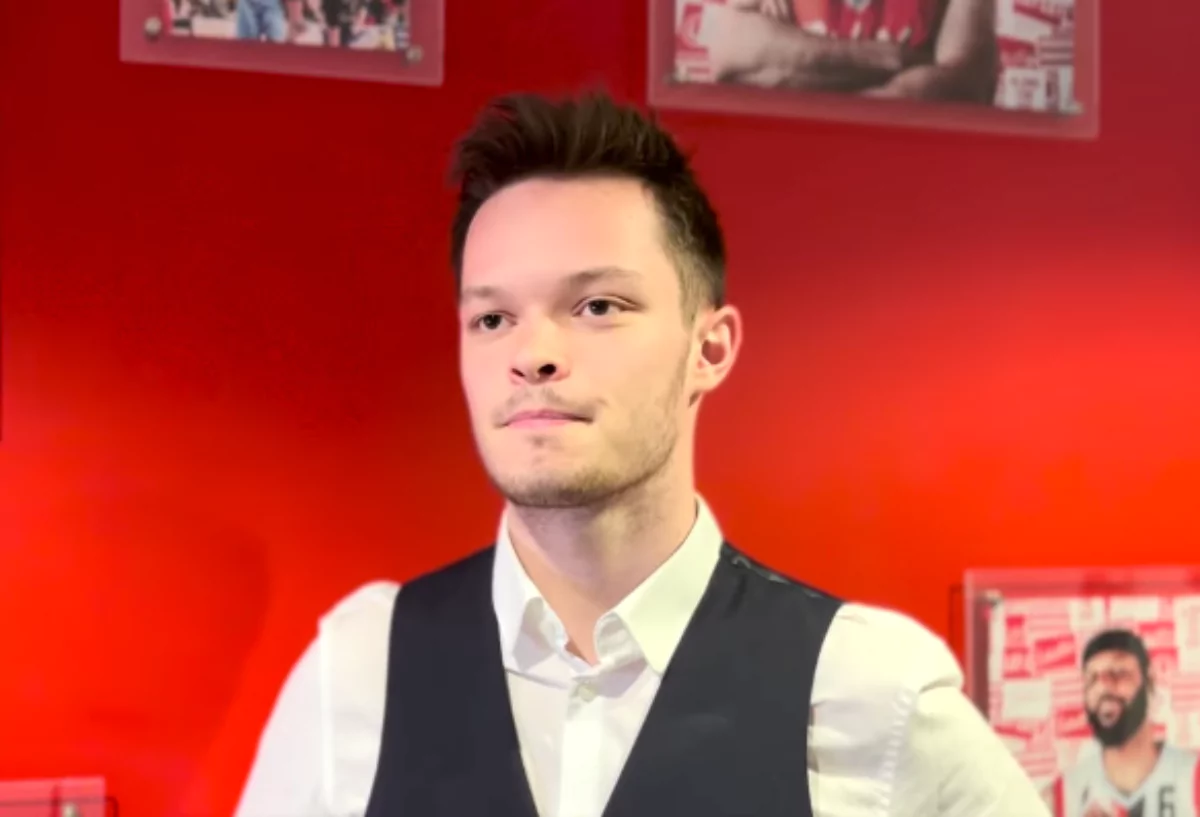 Michal Szubarczyk's Rise: Dominant Wins in World Championship Qualifiers